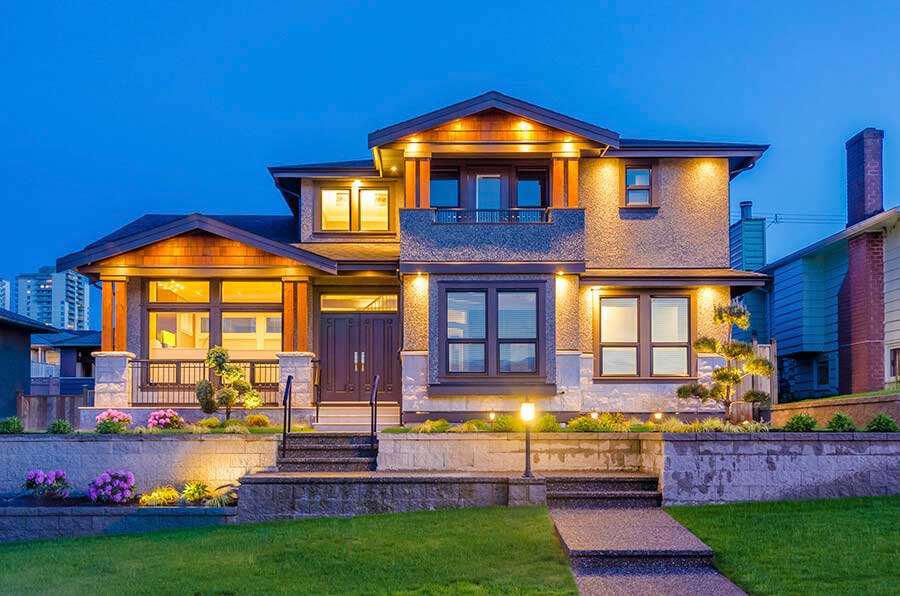 Enhance your home with exterior lighting